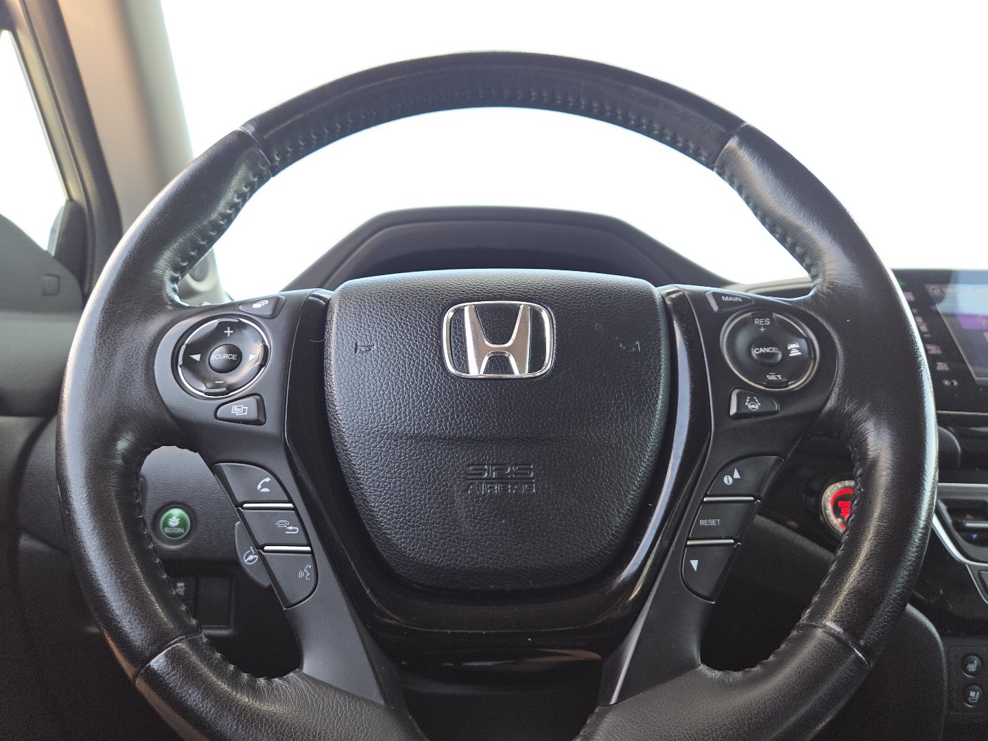 Used 2016 Honda Pilot Elite image 27