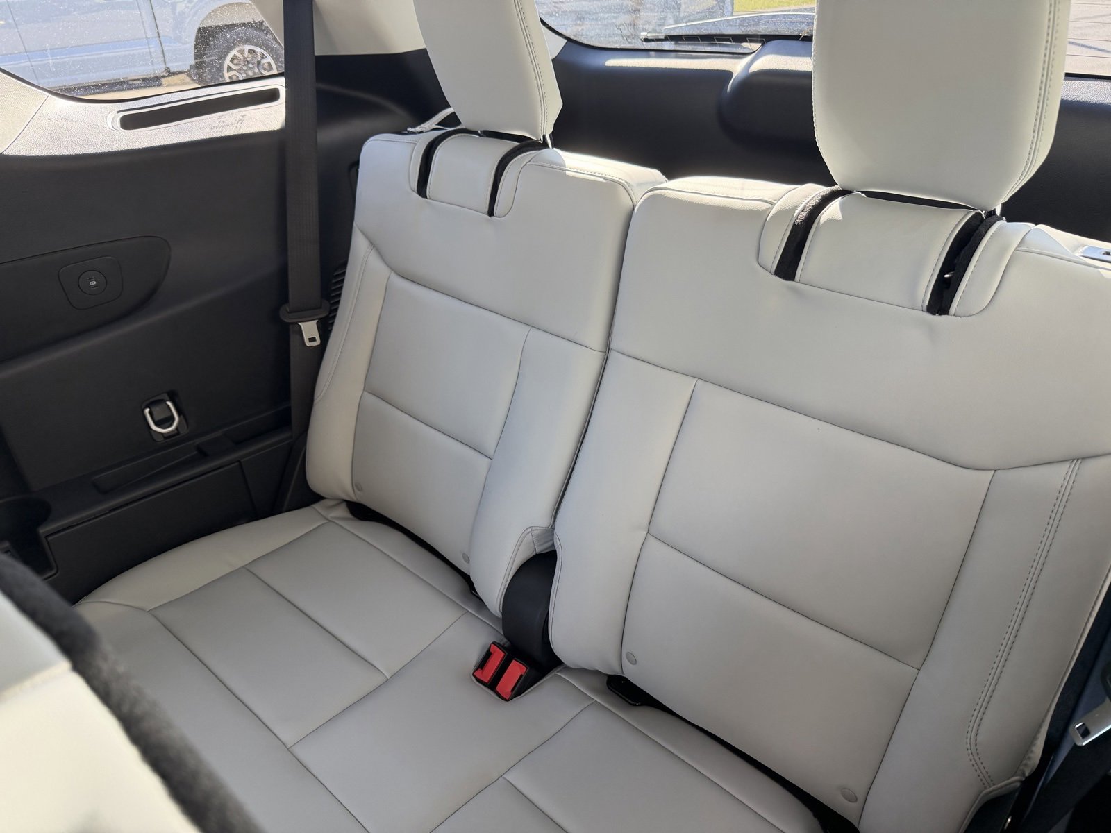 New 2026 Ford Explorer Platinum image 17