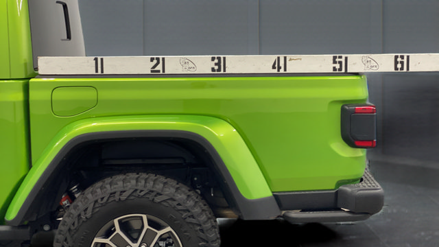 Certified 2025 Jeep Gladiator Mojave AWD/4WD image 43
