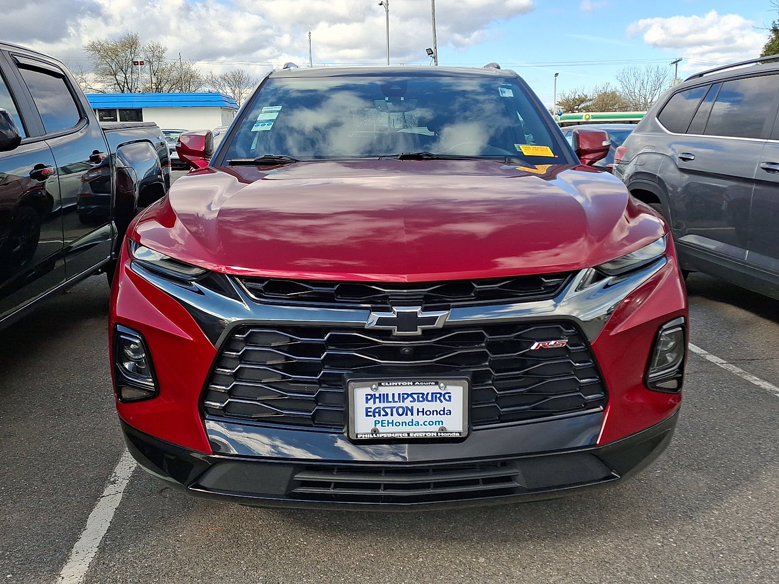 Used 2022 Chevrolet Blazer RS w/ Enhanced Convenience Package AWD/4WD image 2