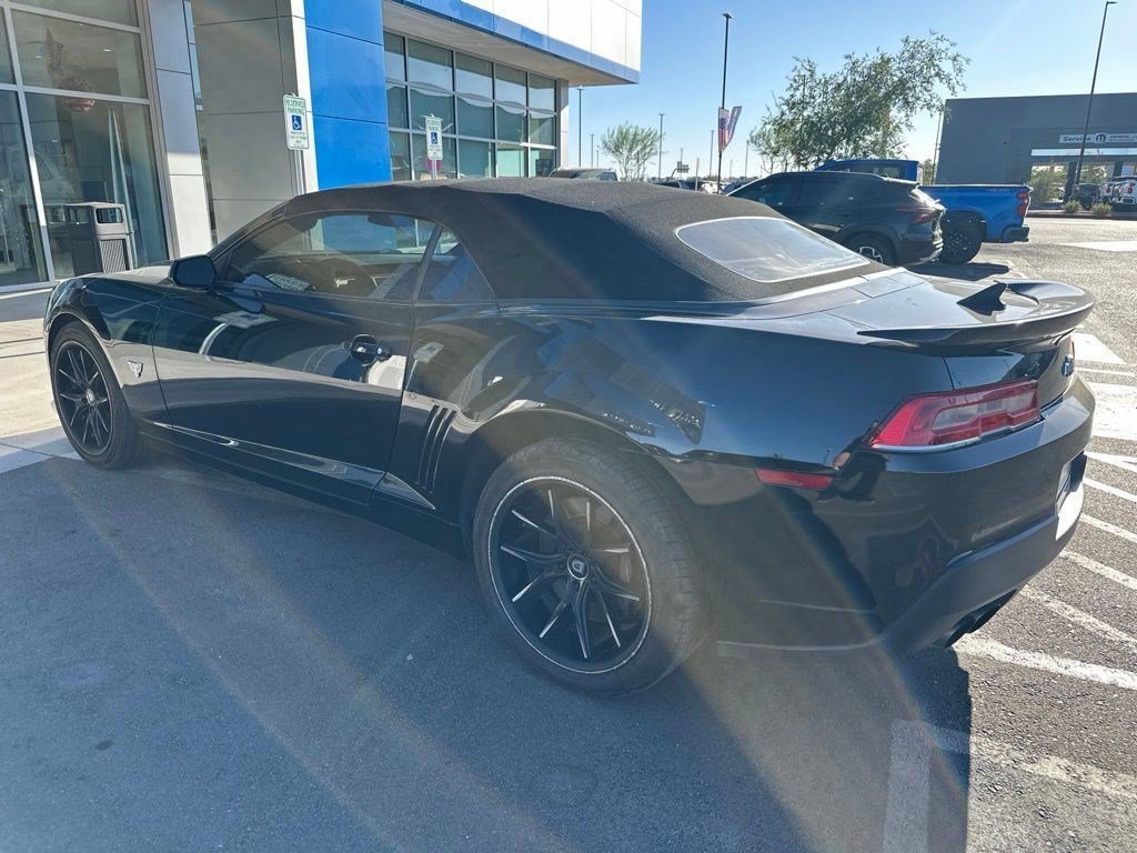 Used 2015 Chevrolet Camaro SS w/ Commemorative Special Edition RWD image 3