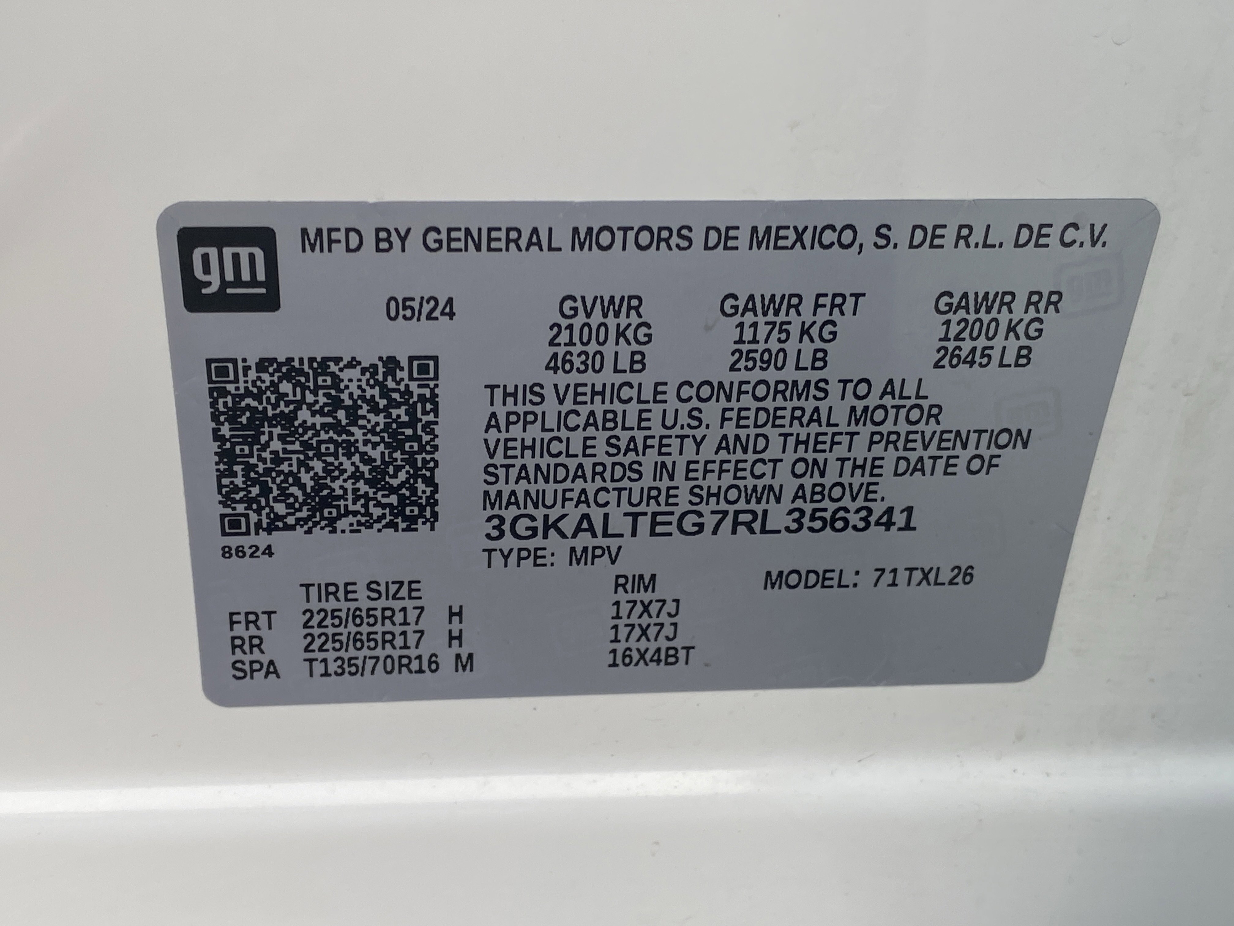 Used 2024 GMC Terrain SLE image 29