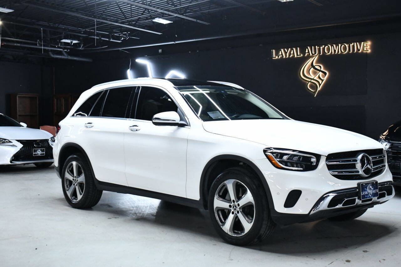 Used 2021 Mercedes-Benz GLC 300 4MATIC image 1