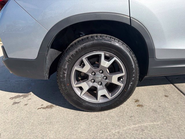 Used 2023 Honda Passport TrailSport image 13
