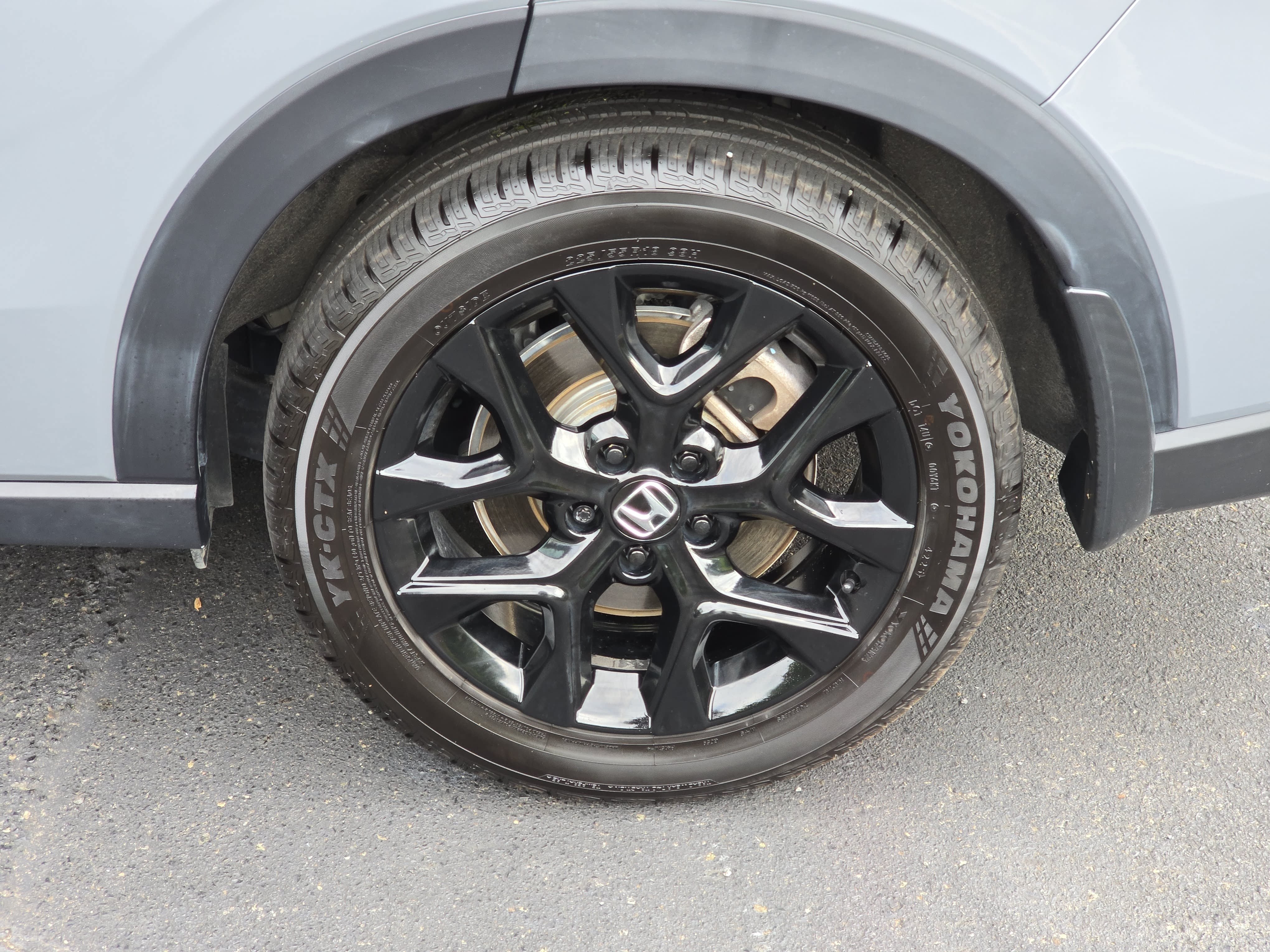 Used 2025 Honda HR-V Sport image 32
