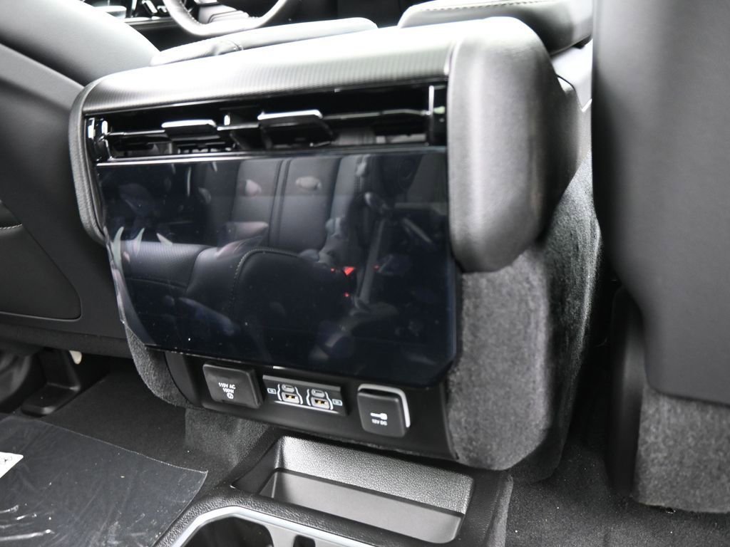 New 2026 Jeep Grand Wagoneer Summit image 37