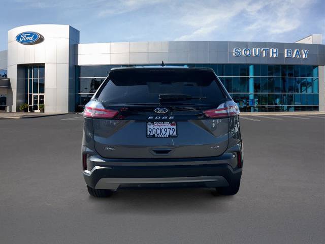 Certified 2023 Ford Edge SEL w/ Convenience Package AWD/4WD image 4