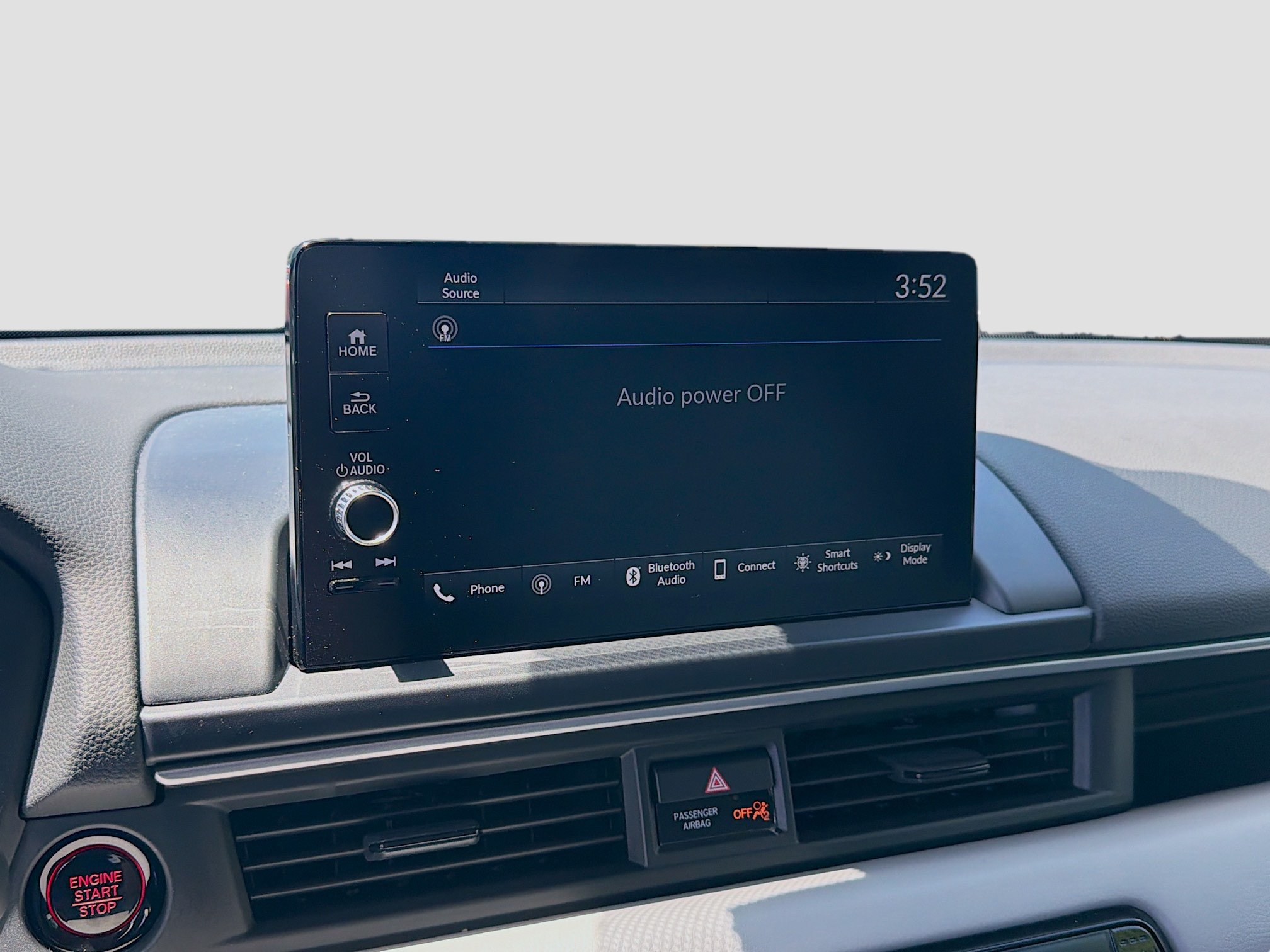 Used 2025 Honda Pilot EX-L image 10