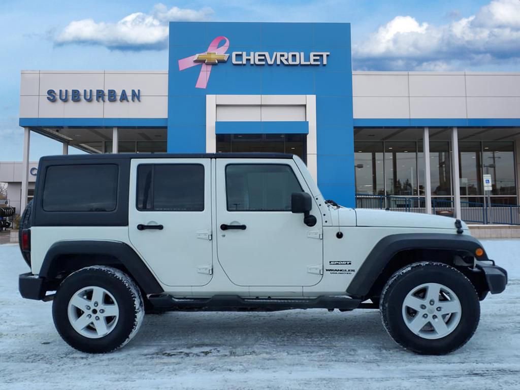 Used 2010 Jeep Wrangler Unlimited Sport image 4