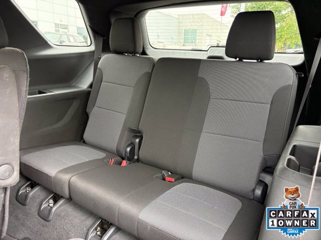 Used 2023 Chevrolet Traverse LT FWD image 24