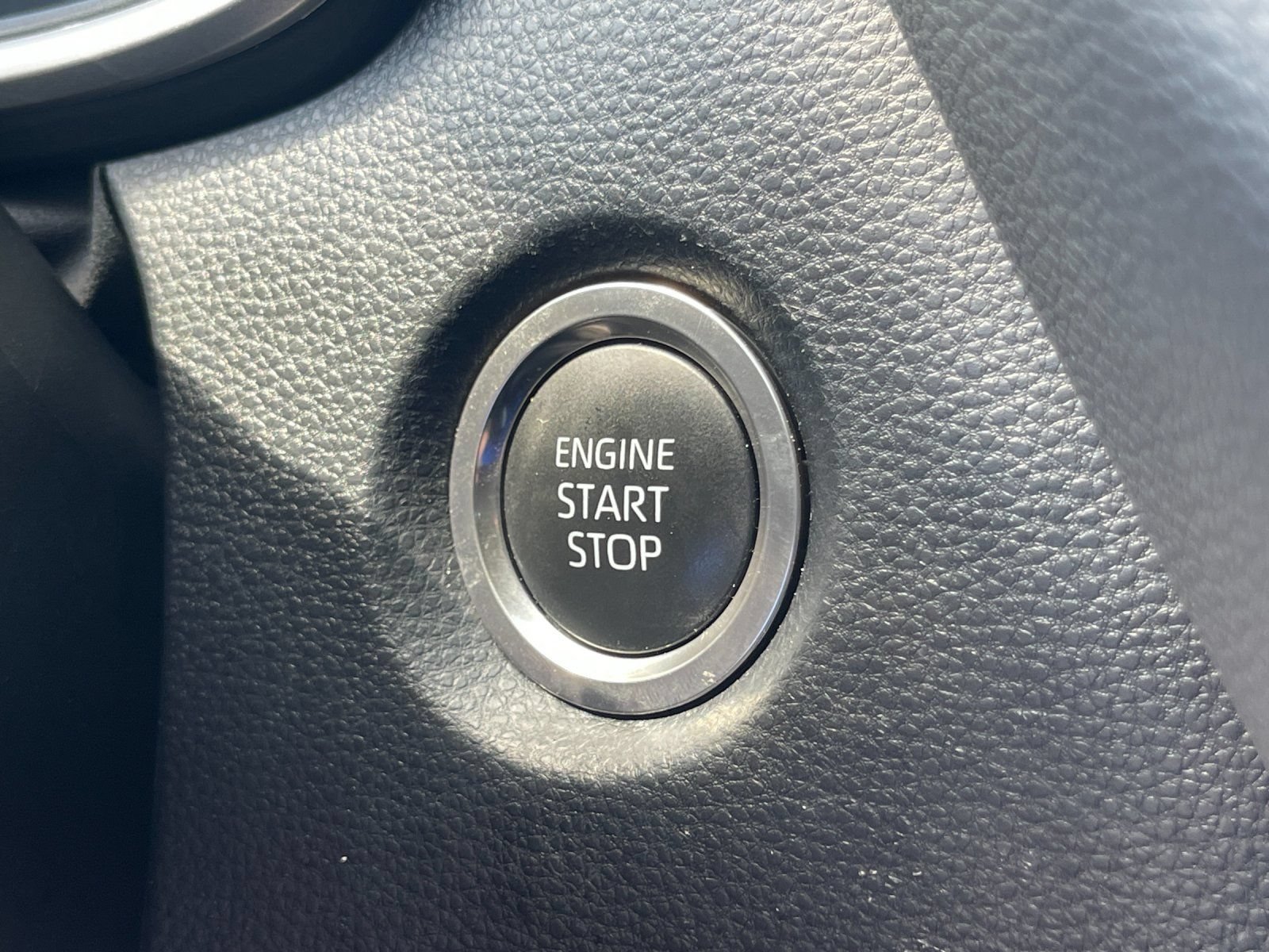 Used 2025 Toyota Corolla XSE FWD image 23