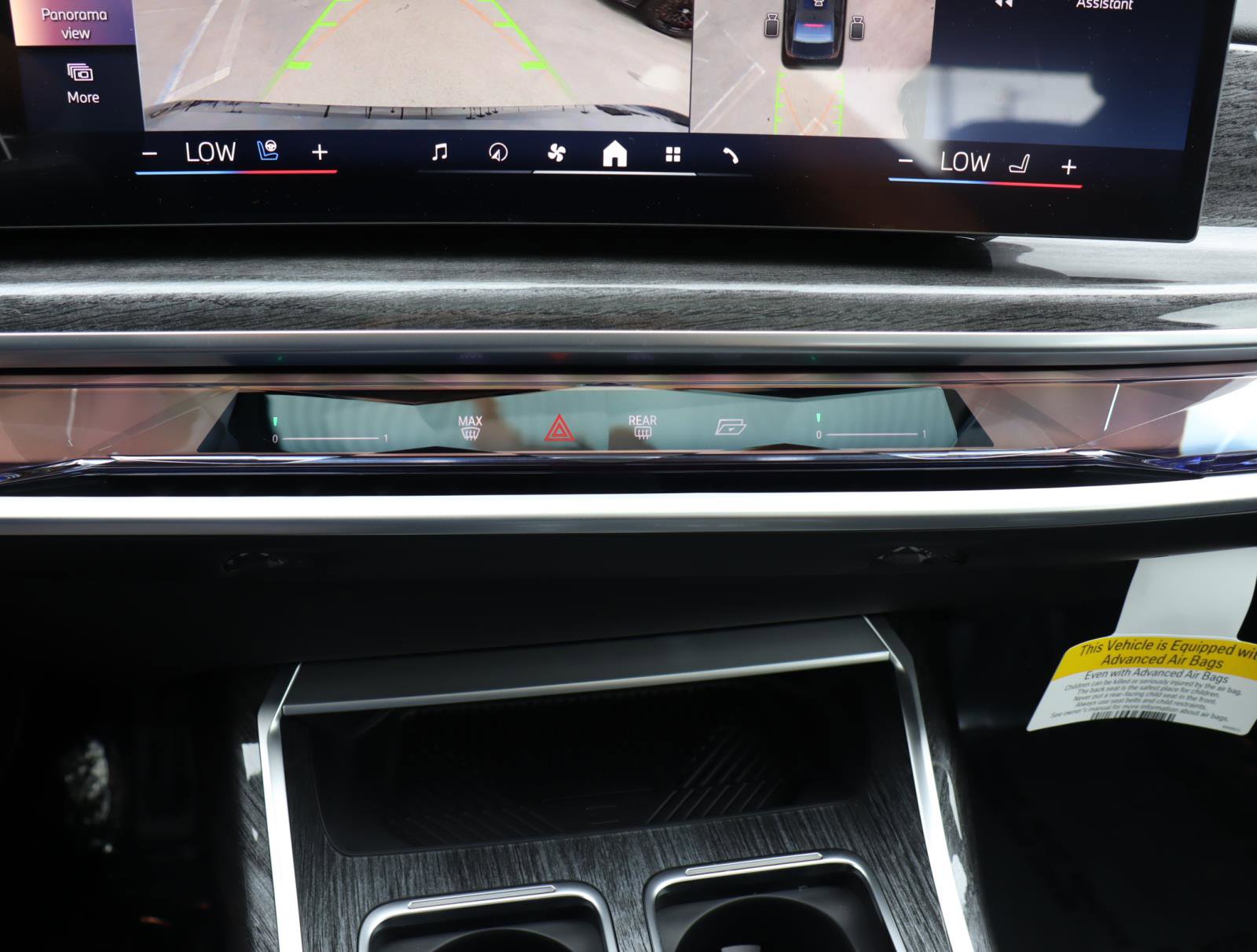 New 2026 BMW 750e xDrive w/ Executive Package image 26