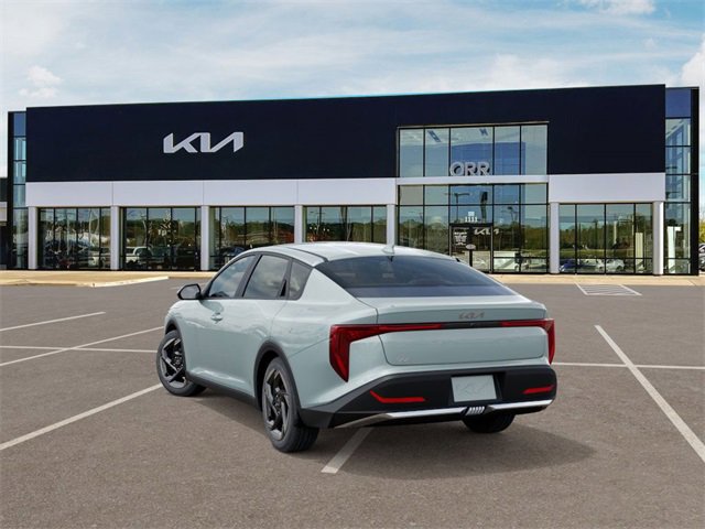 New 2025 Kia K4 EX image 4