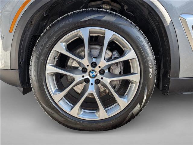Certified 2024 BMW X5 xDrive40i w/ Premium Package image 27