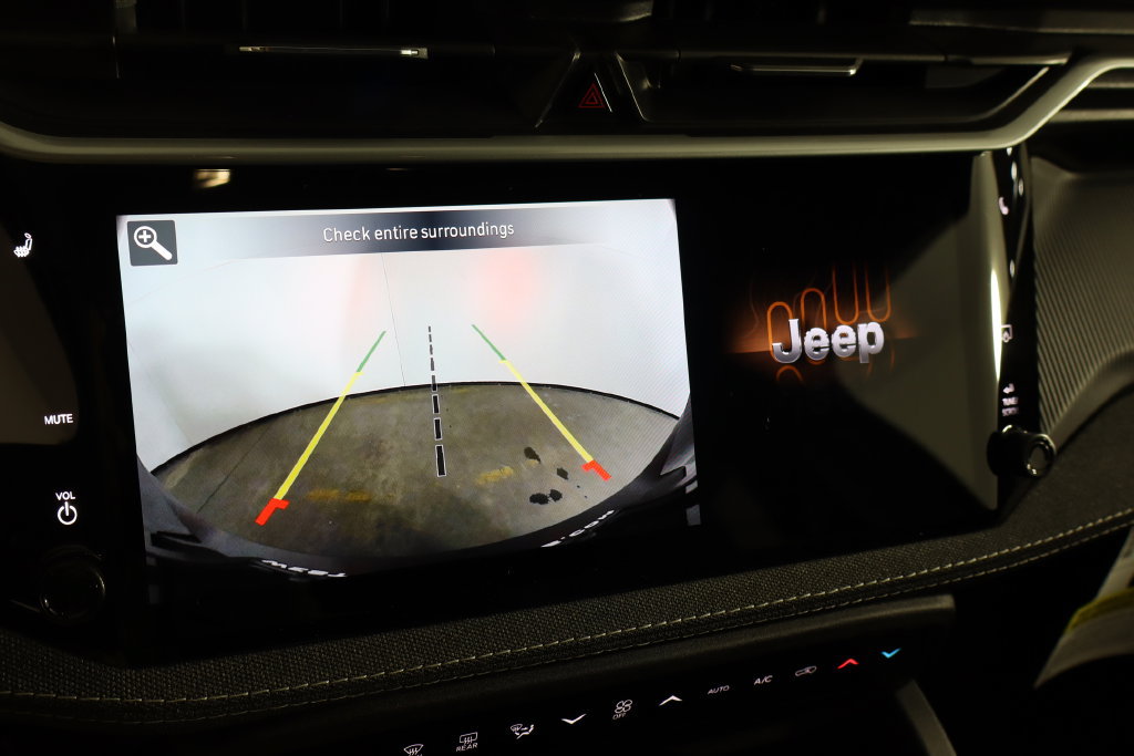 New 2027 Jeep Cherokee Laredo AWD/4WD image 40