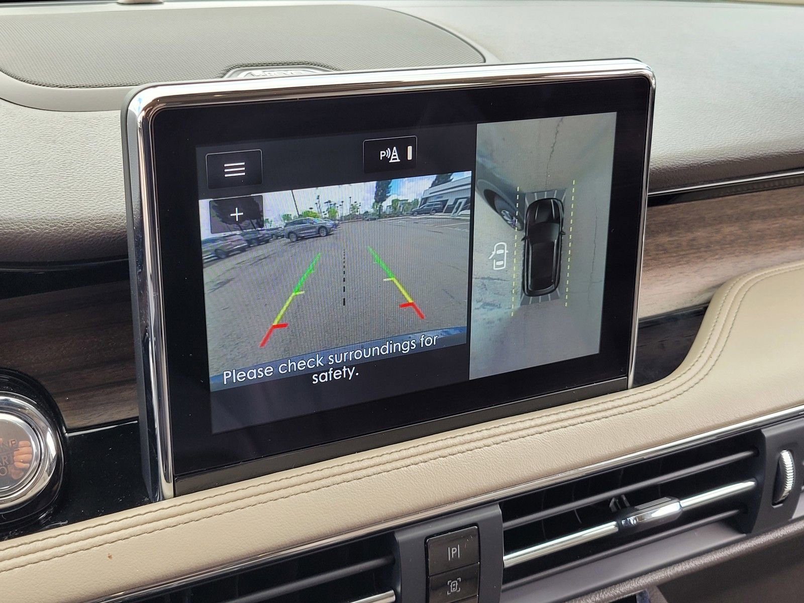 Used 2021 Lincoln Corsair Reserve w/ Equipment Group 201A image 27