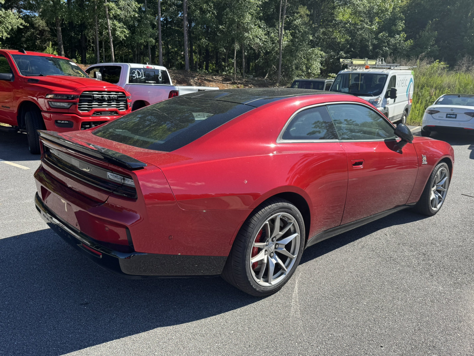 Used 2024 Dodge Charger Daytona Scat Pack w/ Plus Group AWD/4WD image 5