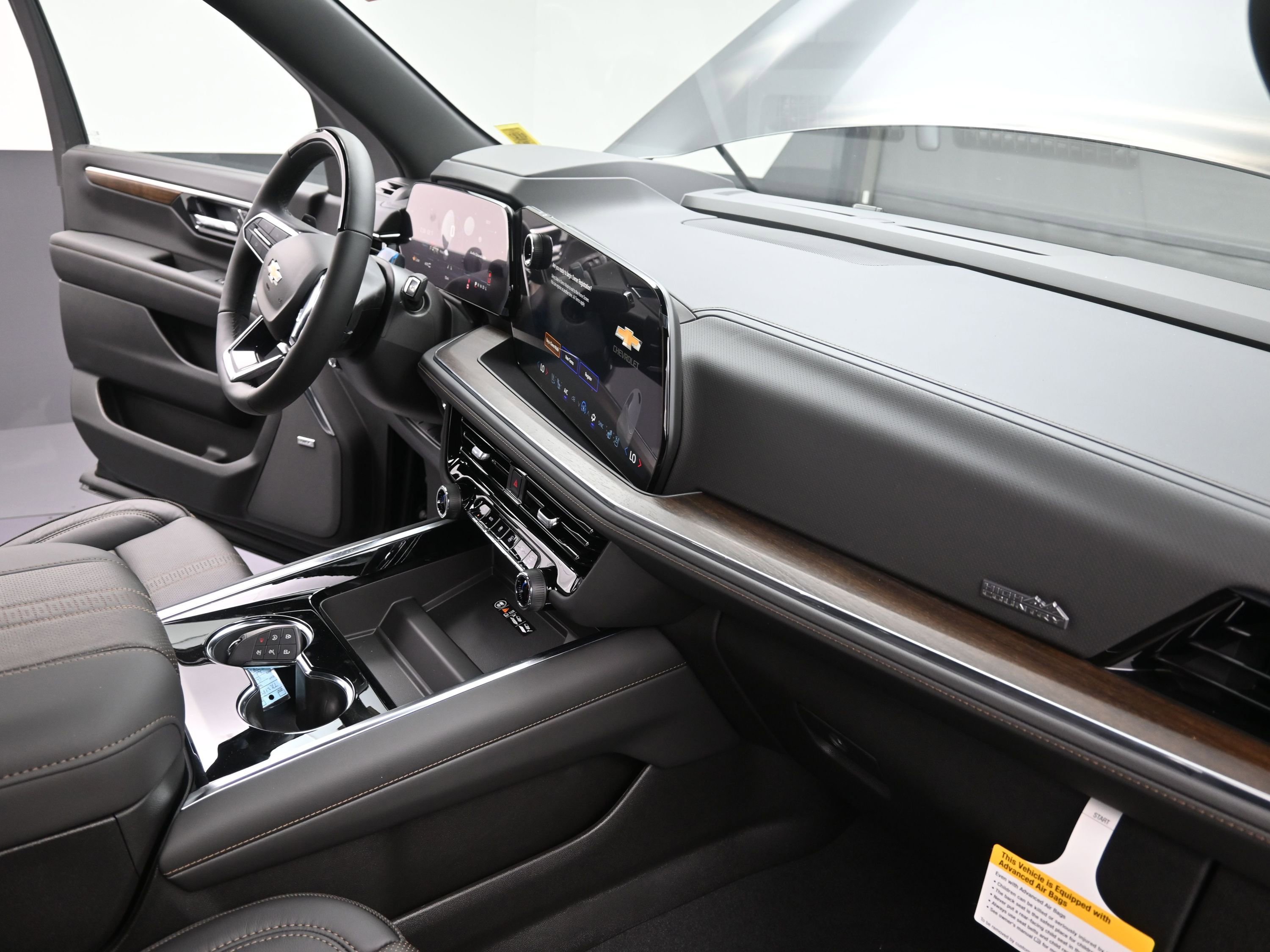 New 2026 Chevrolet Suburban High Country image 41