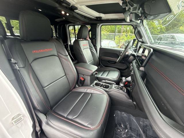 Used 2024 Jeep Gladiator Rubicon AWD/4WD image 23