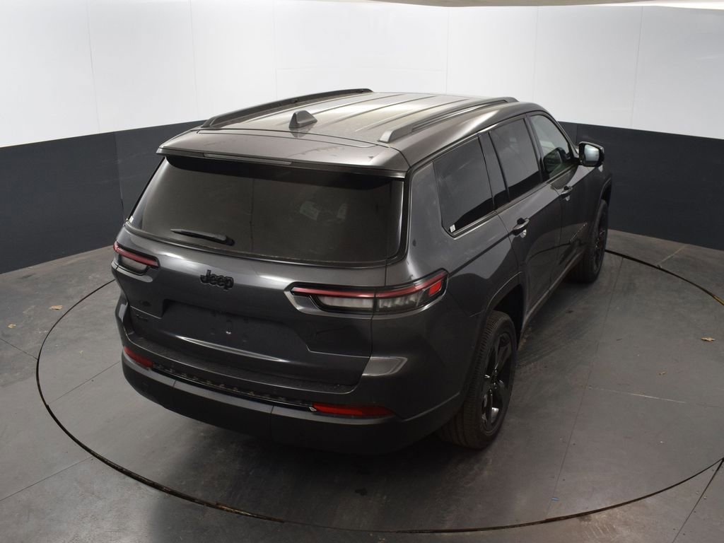 New 2025 Jeep Grand Cherokee L Altitude image 42