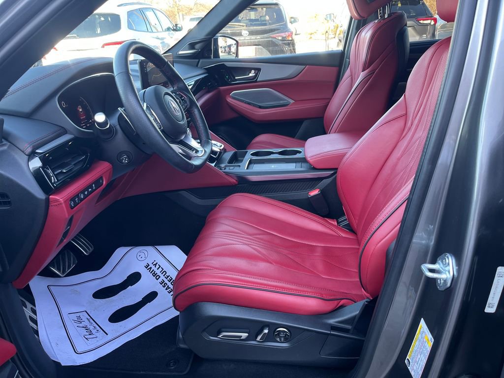 Used 2025 Acura MDX A-Spec image 10