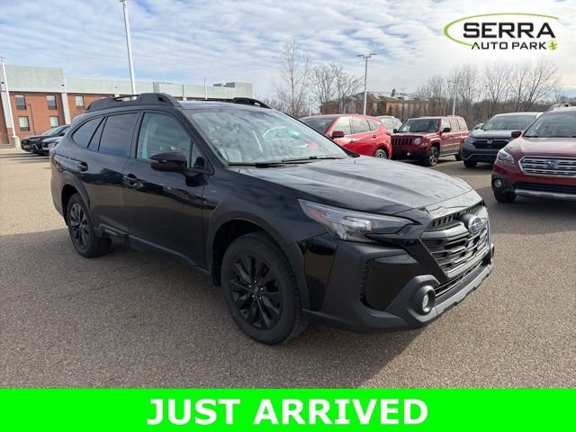 Used 2023 Subaru Outback Onyx Edition image 2