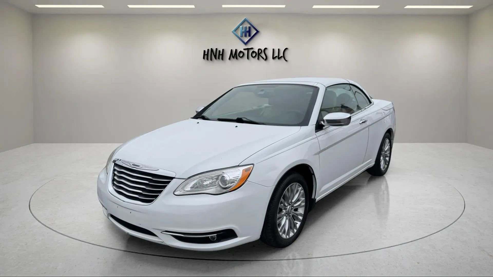 Used 2013 Chrysler 200 Limited