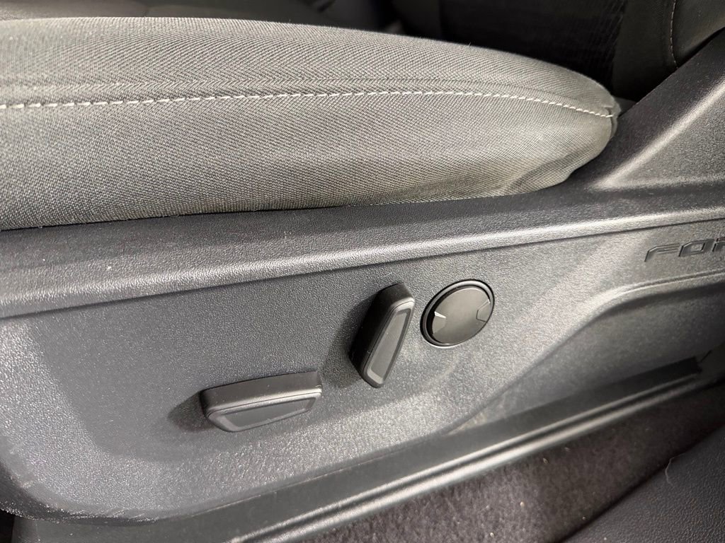 Used 2023 Ford F150 XLT w/ Equipment Group 302A High image 25