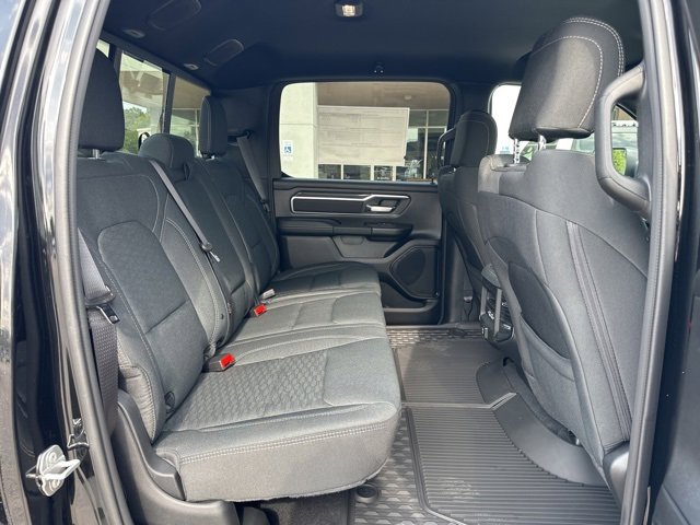New 2026 RAM 1500 4x4 Crew Cab image 43