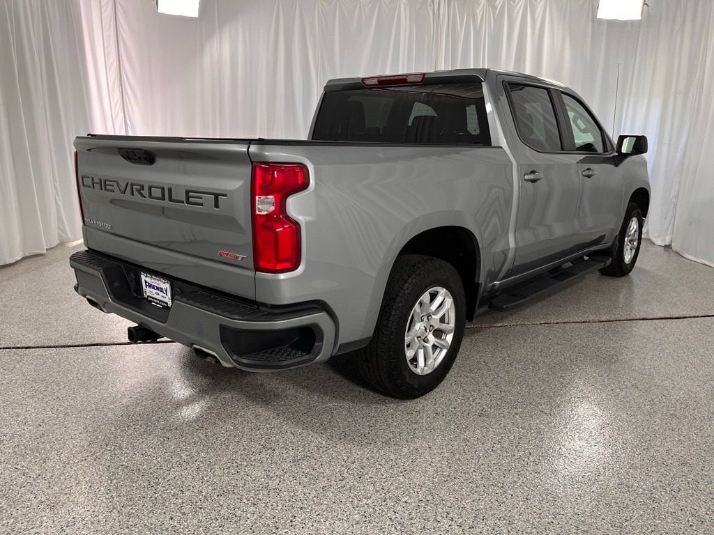 Used 2024 Chevrolet Silverado 1500 RST AWD/4WD image 5