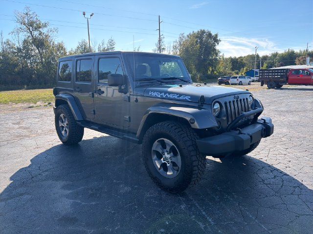 Used 2018 Jeep Wrangler Unlimited Sahara AWD/4WD image 11