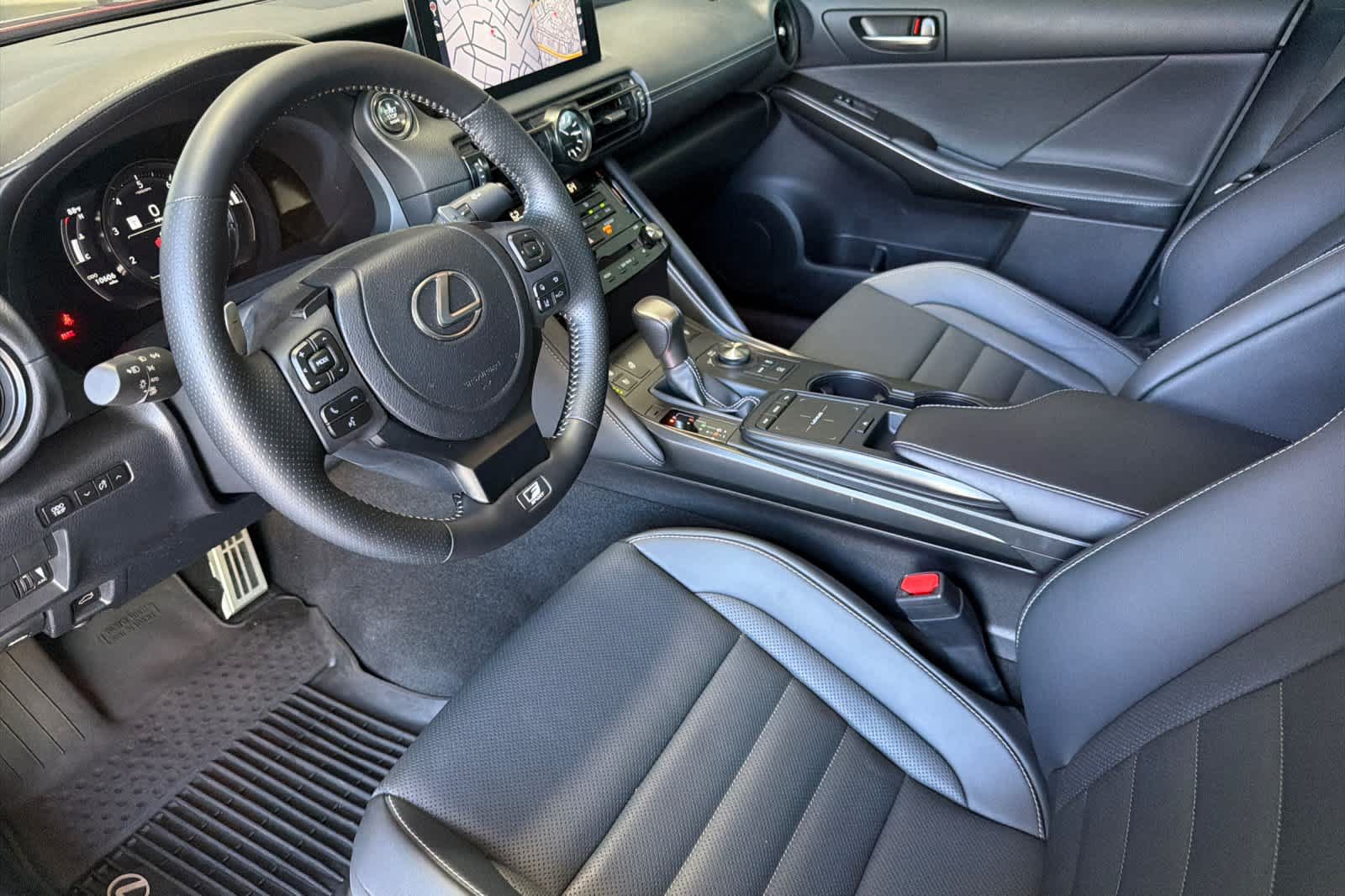Used 2024 Lexus IS 350 F Sport w/ Navigation Package AWD/4WD image 11