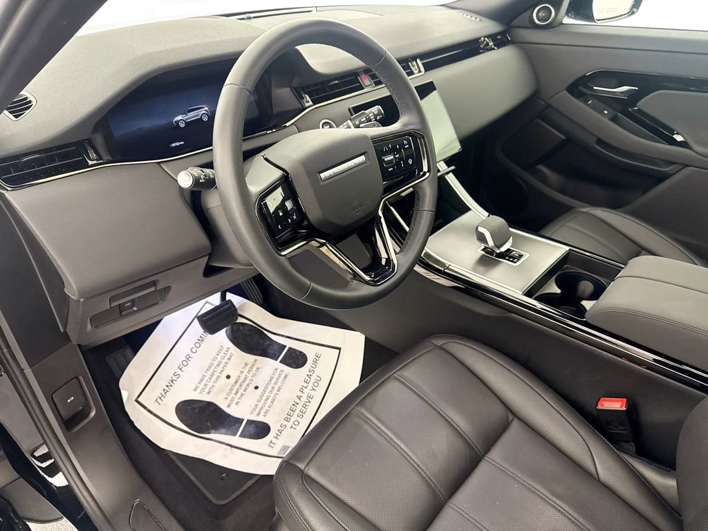 Used 2026 Land Rover Range Rover Evoque S AWD/4WD image 9