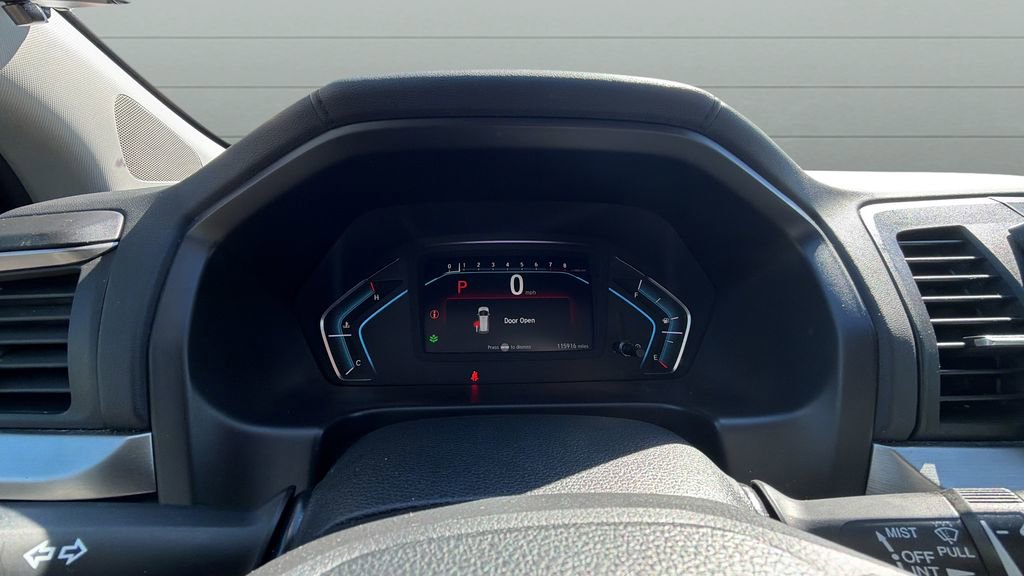 Used 2018 Honda Odyssey LX image 16