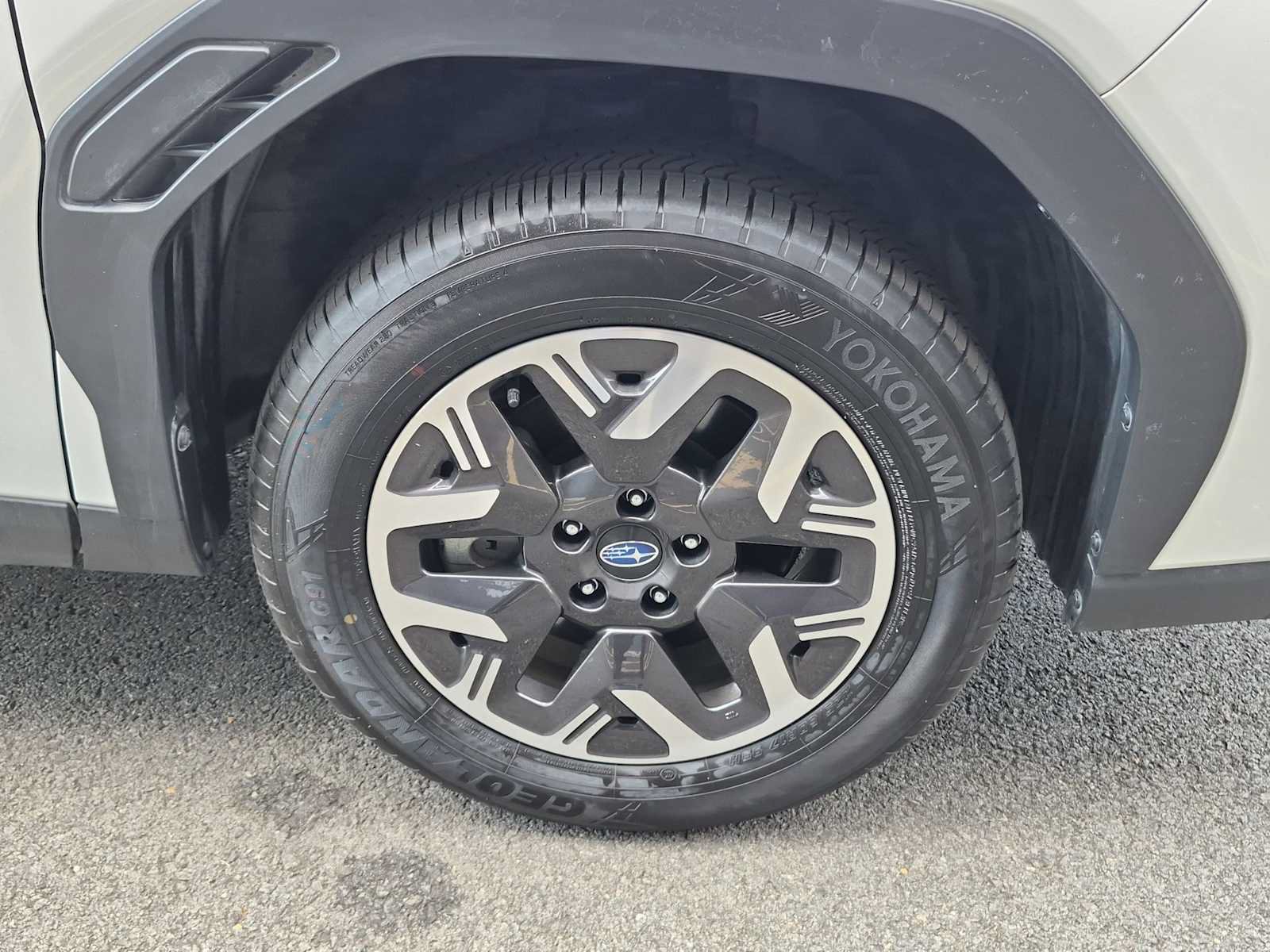 Used 2026 Subaru Forester Premium AWD/4WD image 14