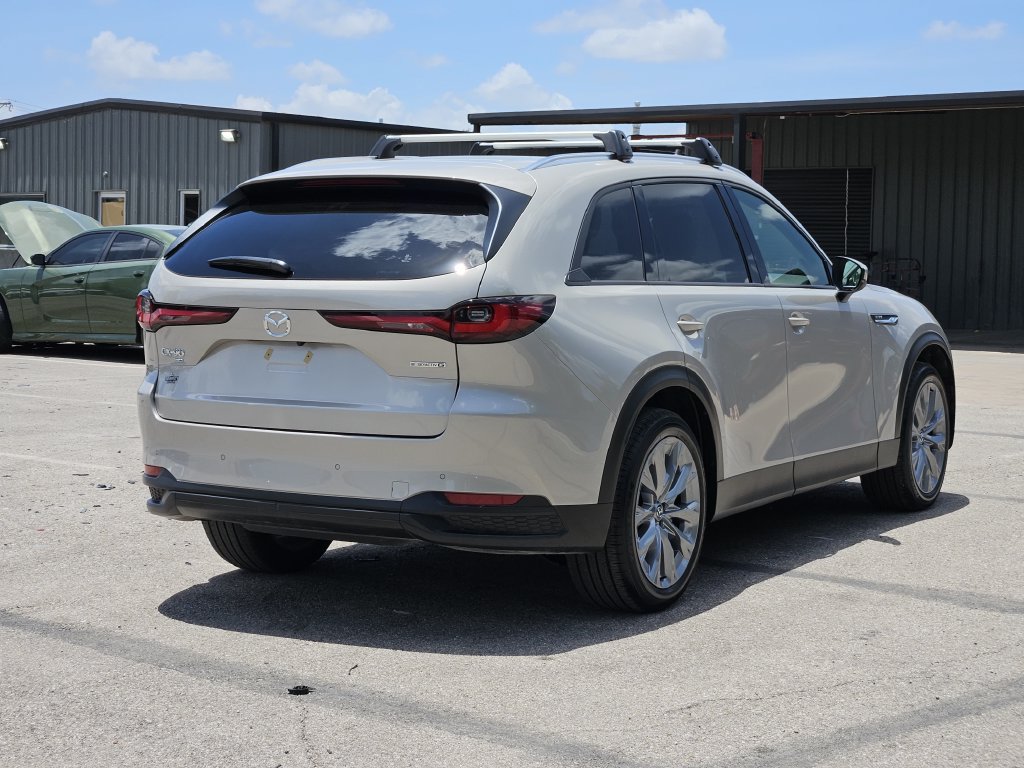 Certified 2026 MAZDA CX-90 3.3 Turbo w/ Preferred Package AWD/4WD image 4