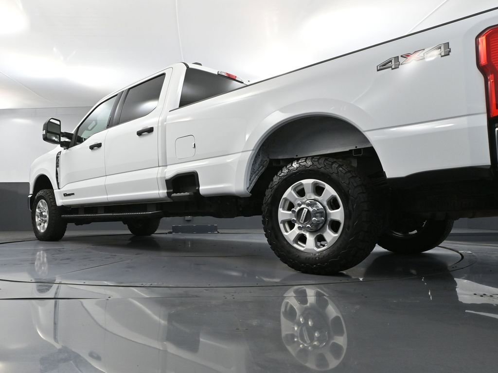 Used 2023 Ford F350 XLT image 48