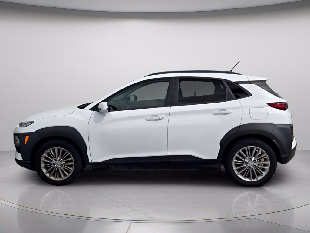 Used 2021 Hyundai Kona SEL FWD image 3