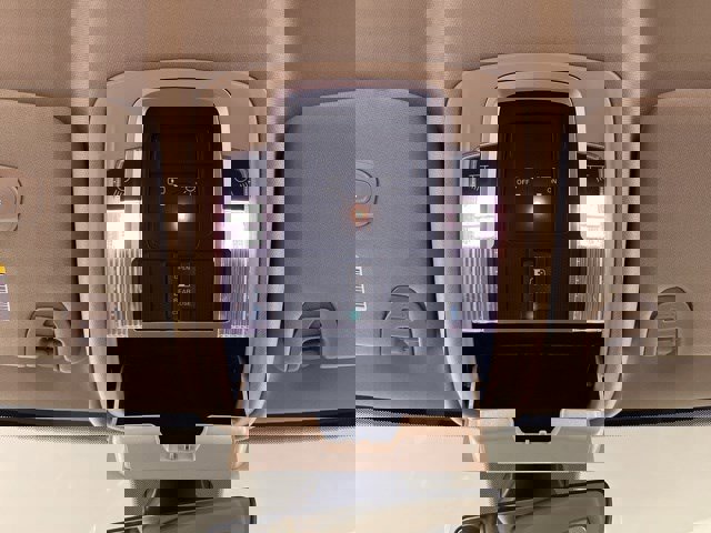 Used 2022 RAM 3500 Laramie image 34