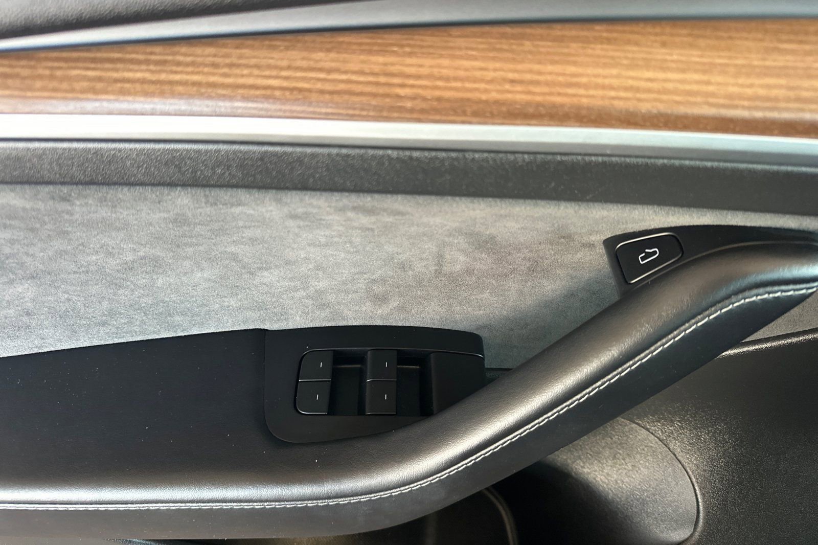 Used 2022 Tesla Model 3 Long Range image 8