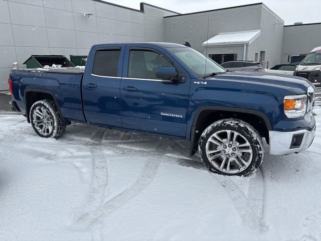 Used 2015 GMC Sierra 1500 SLE w/ SLE Value Package image 4