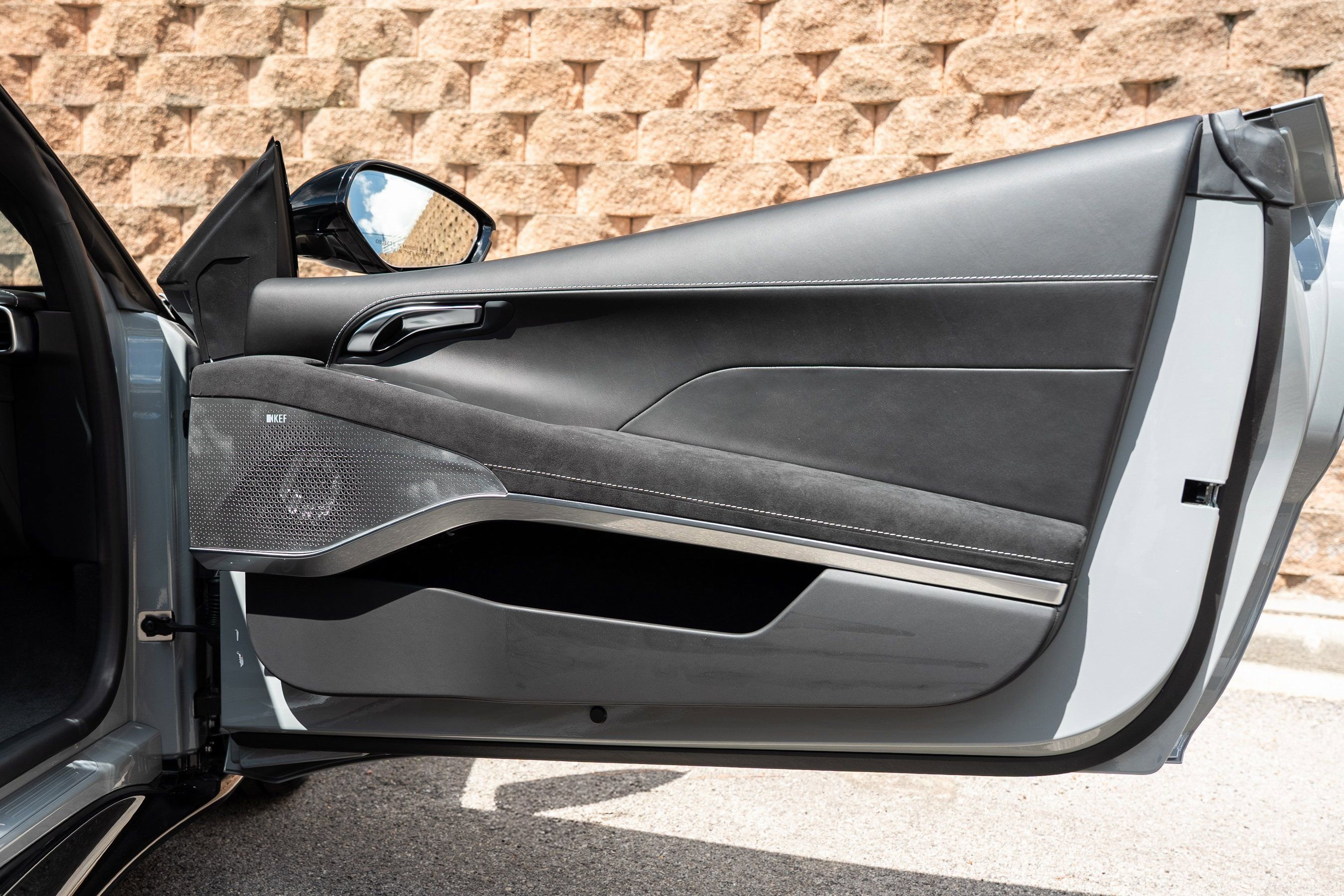 New 2025 Lotus Emira image 37