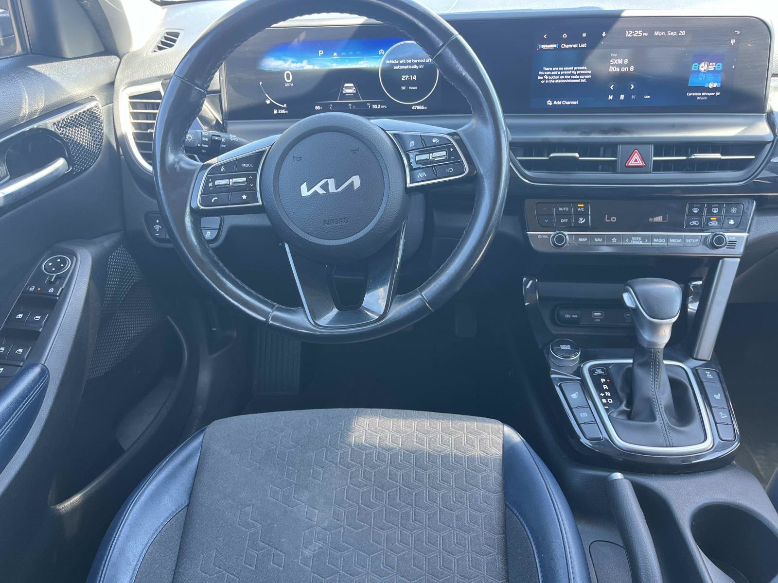 Used 2024 Kia Seltos S AWD/4WD image 12