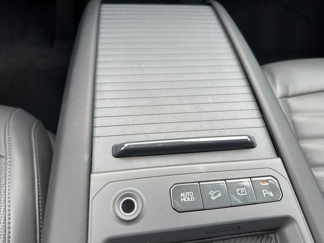 Used 2024 Kia EV9 Land AWD/4WD image 27