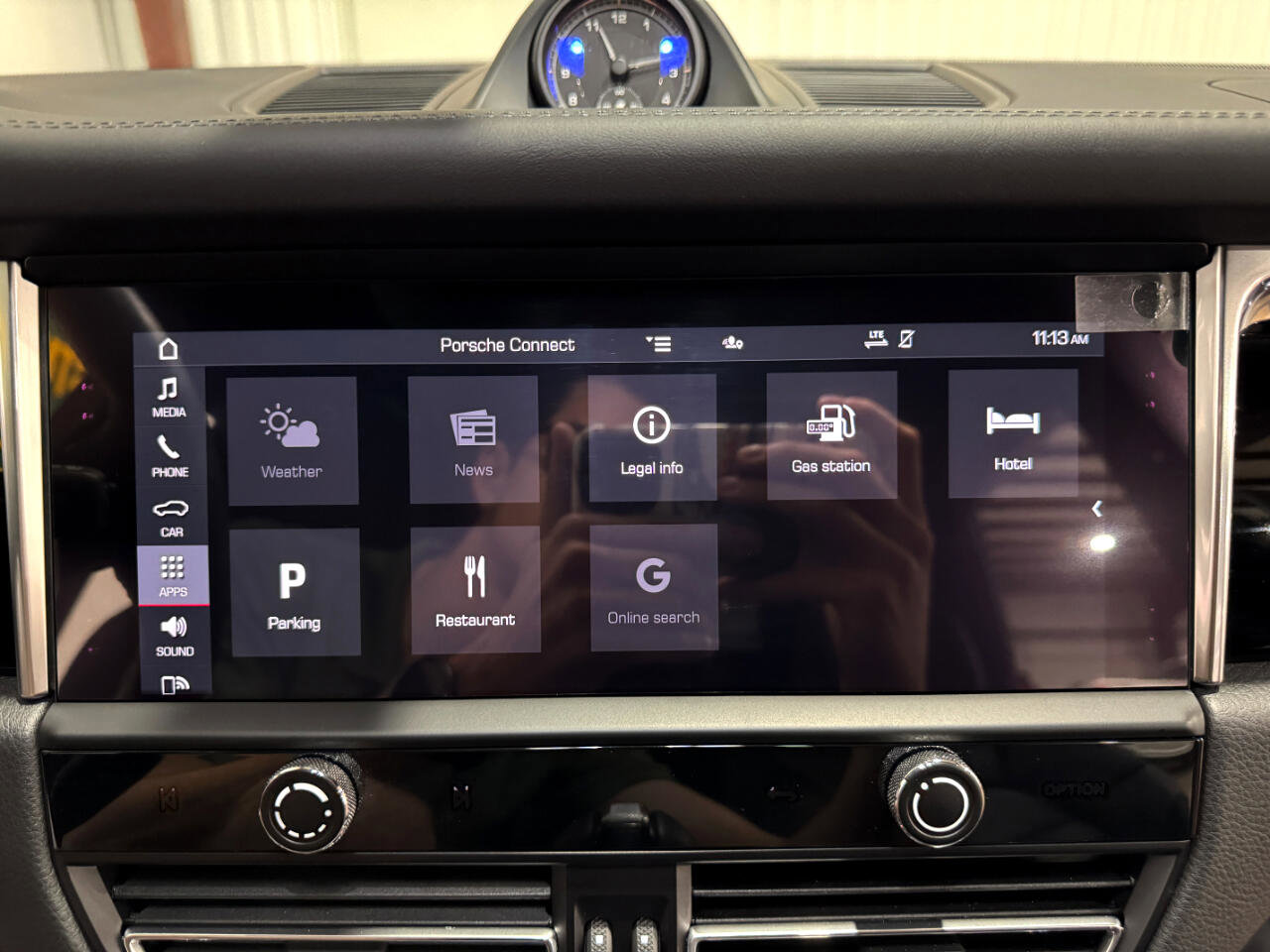 Used 2023 Porsche Macan image 37