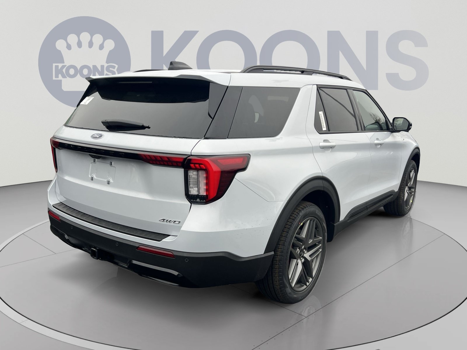 New 2026 Ford Explorer ST-Line w/ ST-Line Street Pack AWD/4WD image 16
