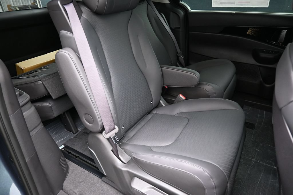 New 2026 Kia Carnival SX Prestige FWD image 10