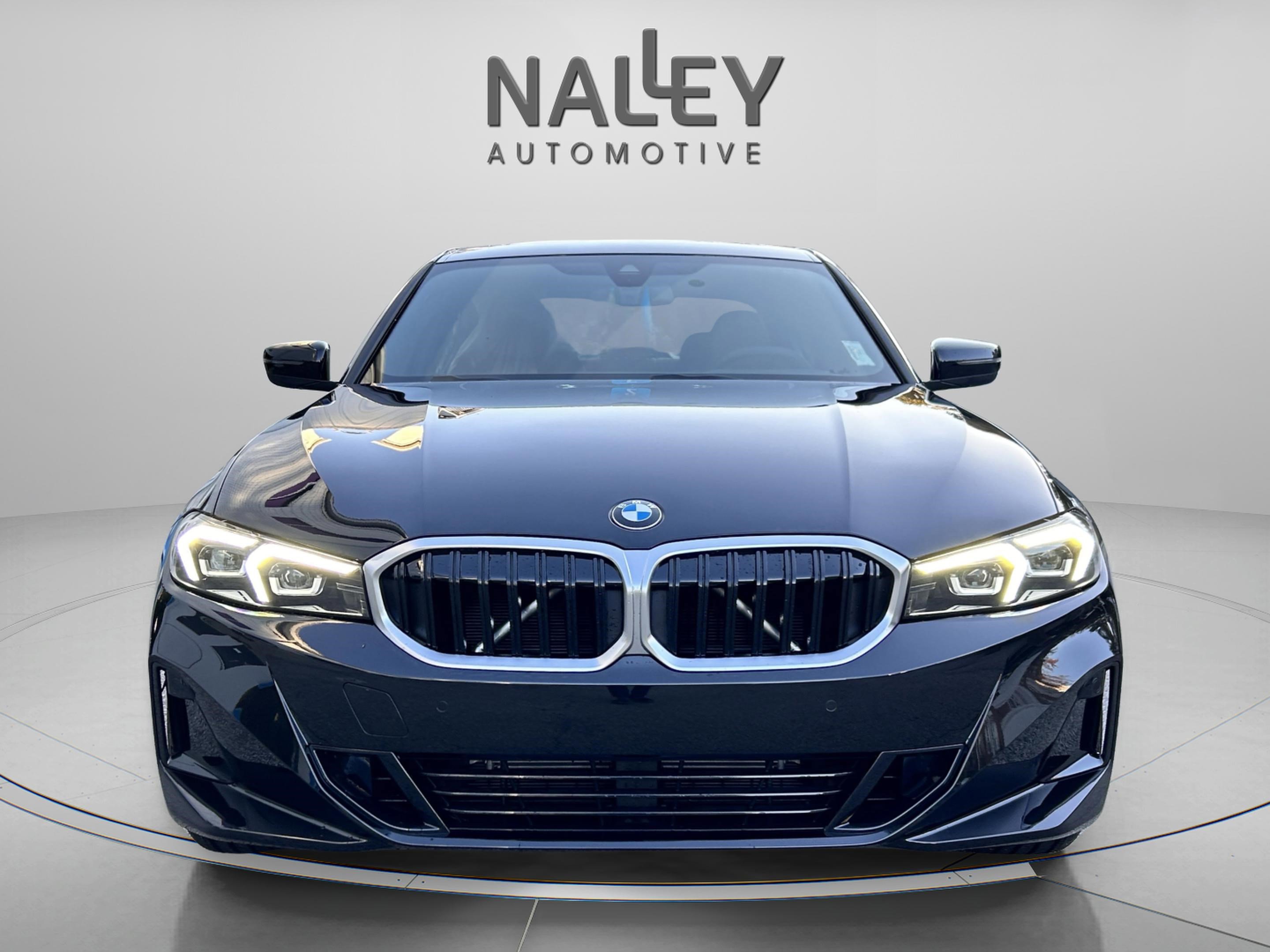 Used 2026 BMW 330i Sedan w/ Premium Package image 7