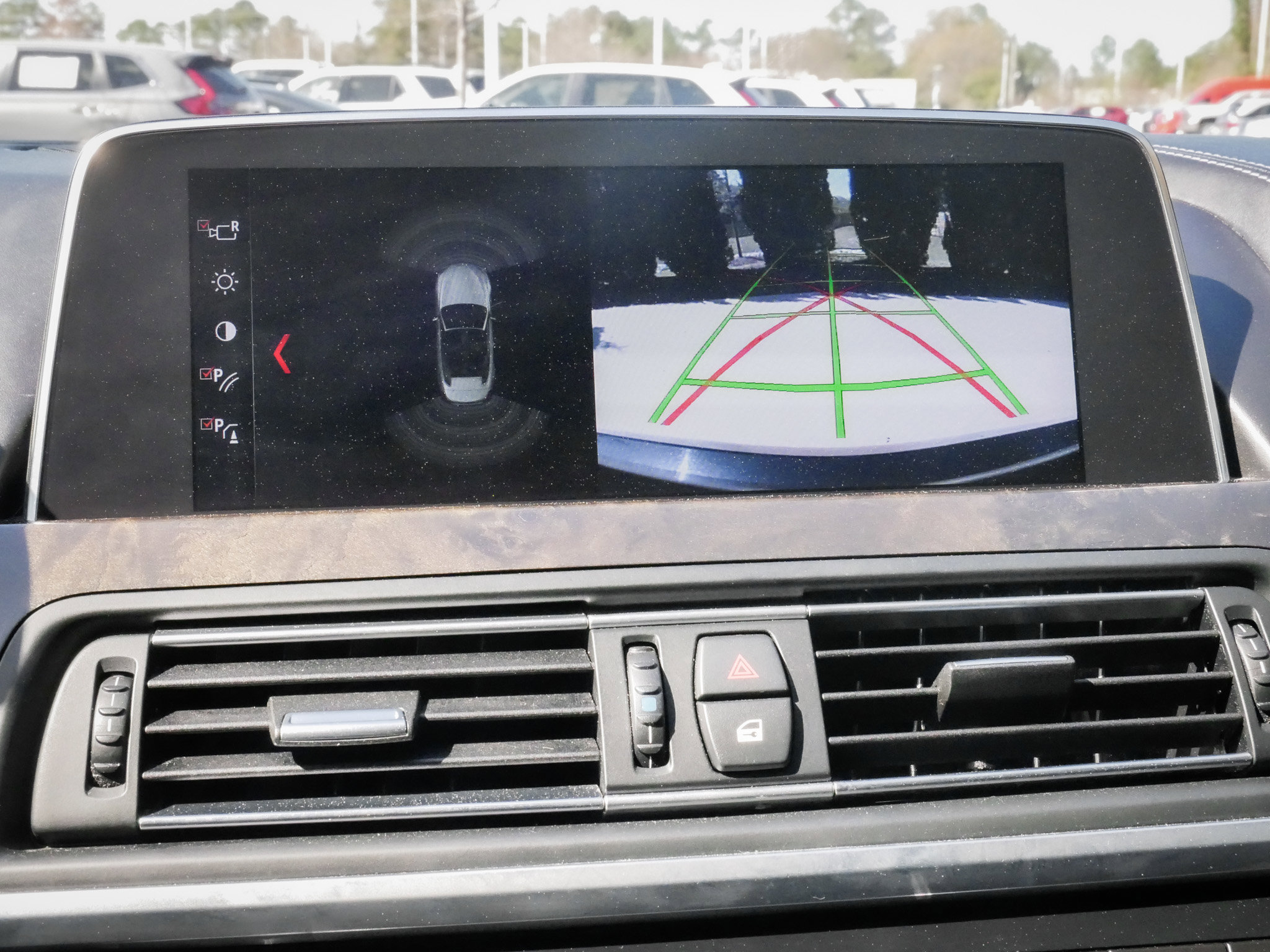 Used 2018 BMW 640i Convertible image 25