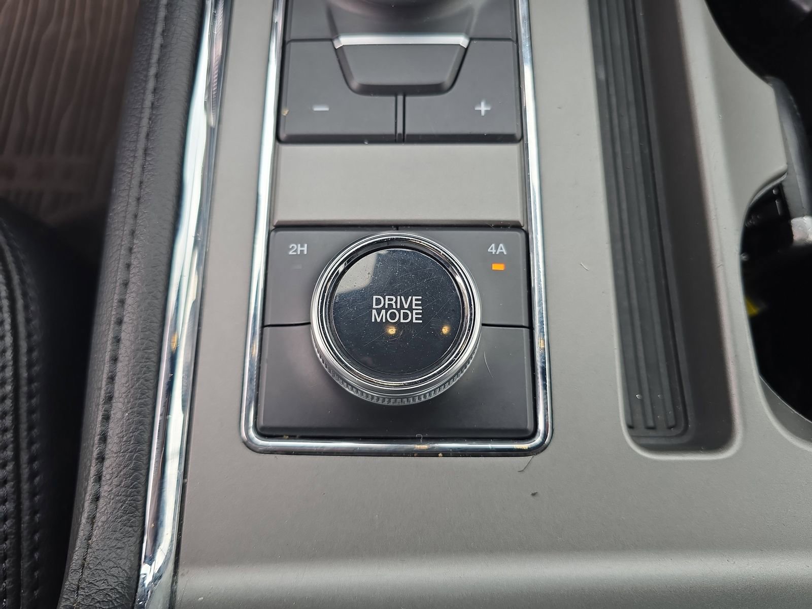 Used 2020 Ford Expedition Max XLT w/ Equipment Group 202A image 22